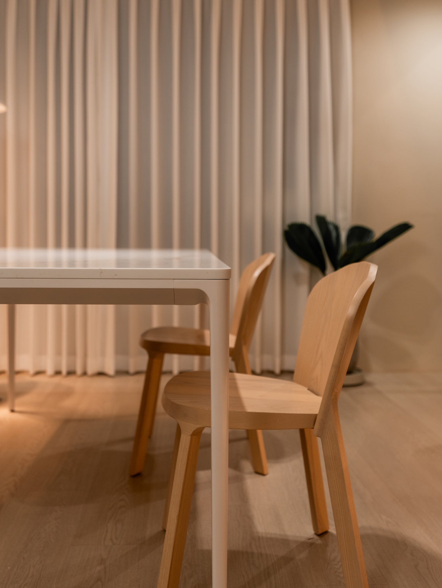 厚石餐桌 hos table